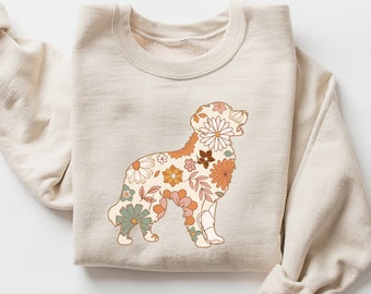 Floral Golden Retriever Sweatshirt, Golden Retriever Sweater, Dog Lover Gift, Dog Mom Shirt, Golden Mama, Dog Owner Gift, Golden Dog Shirt