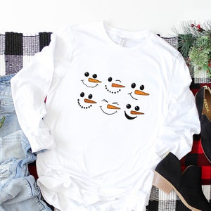 Schneemann Shirt, Weihnachtshemden für Frauen, Weihnachts T-Shirt, Schneemann Gesicht Shirt, Weihnachten Grafik T-Shirt, Urlaub Shirt, Let It Snow Shirt