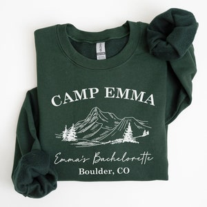 Personalisiertes Camp Bachelorette Sweatshirts, Benutzerdefiniertes Camp Bach Bachelorette Sweatshirt, Bachelorette Camp Shirt, Berg Rundhalsausschnitt