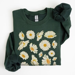 Floral Daisy Sweatshirt, Spring Sweatshirt, Flower Crewneck, Daisies Sweatshirt, Botanical Plant Nature Sweatshirt, Vintage Daisy Sweater