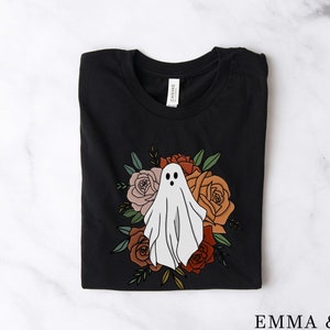 Floral Ghost Shirt, Ghost Shirt, Halloween Shirt, Fall Shirts, Spooky Season Shirt, Trick or Treat, Halloween Party Shirt, Halloween Clothes