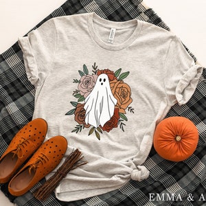 Floral Ghost Shirt, Ghost Shirt, Halloween Shirt, Fall Shirts, Spooky Season Shirt, Trick or Treat, Halloween Party Shirt, Halloween Clothes