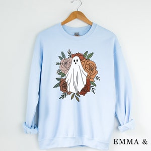 Floral Ghost Sweatshirt, Floral Ghost Shirt, Halloween Sweatshirt, Ghost Sweatshirt, Halloween Crewneck, Ghost Shirt, Halloween Party Shirt