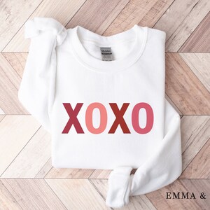 Valentines Day Sweatshirt, XOXO Sweatshirt, Valentines Shirt, Love Sweatshirt, Valentines Day Shirts for Women, Valentines Day Crewneck