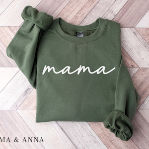 Mama Crewneck Sweatshirt, Mom Sweatshirt, Mothers Day Gift, New Mom Gift, Mama Sweater, Mom To Be, Gift for Mom, Mama Shirt