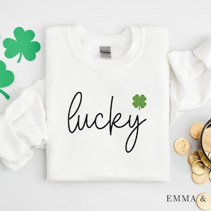 Lucky Sweatshirt, Clover Sweatshirt, Womens St Patricks Day Sweatshirt, Lucky Sweater, Saint Patricks Day Shirt, Shamrock Sweatshirt