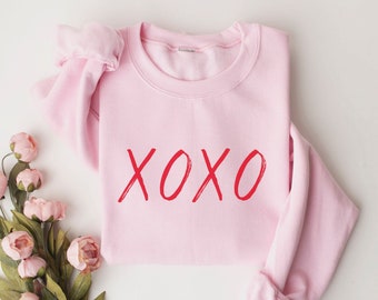 Valentines Day Sweatshirt, XOXO Sweatshirt, Valentines Shirt, Love Sweatshirt, Valentines Day Shirts for Women, Valentines Day Crewneck