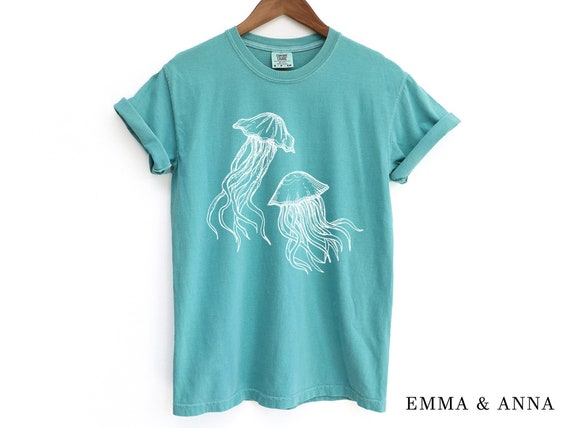 Jellyfish Shirt, Ocean Shirt, Marine Life Shirt, Sea Animals Shirt, Marine Biology Gift, Trendy Oversized Beach Shirt, Ocean Lovers Gifts