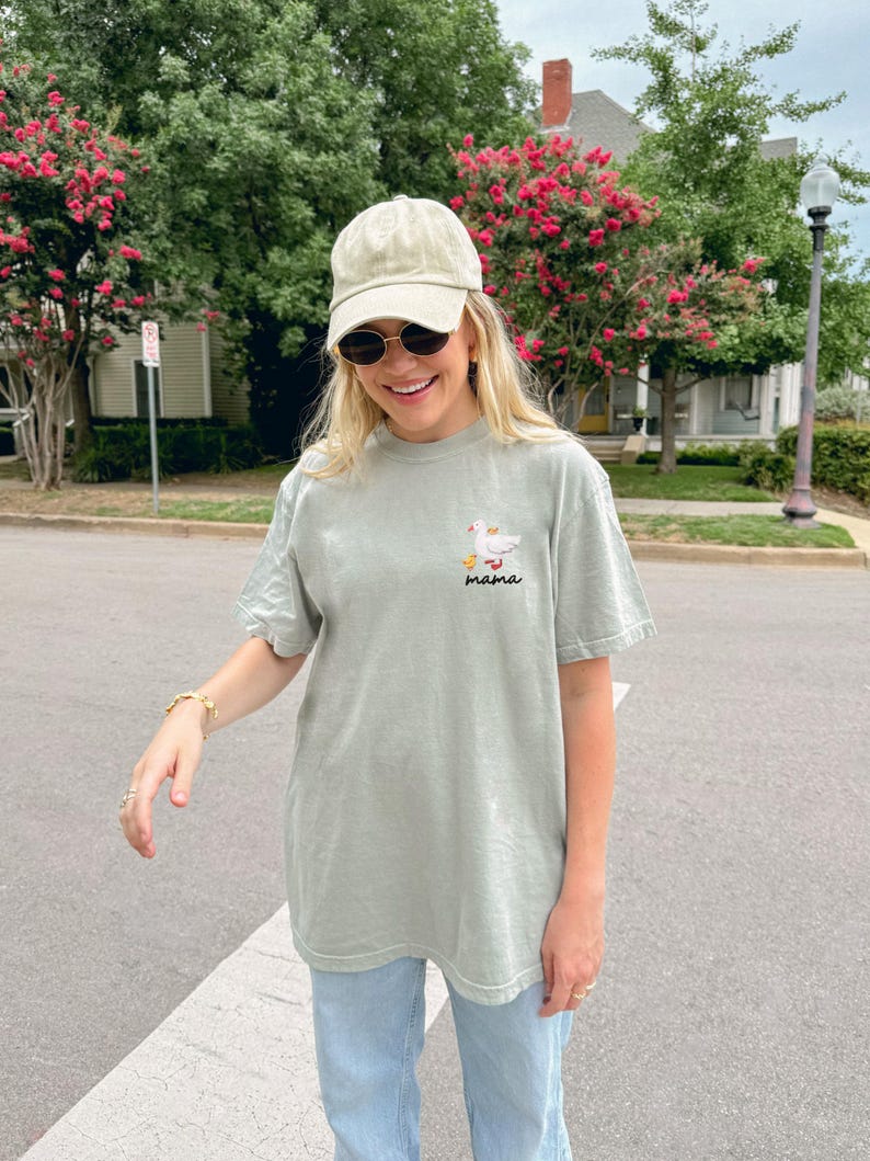 Embroidered Mama Shirt, Duck Mama Shirt, Mothers Day Gift, Mom Tshirt, Gift for Mom, Duck Lover Gift, Mama and Kids, Pregnancy Announcement image 4