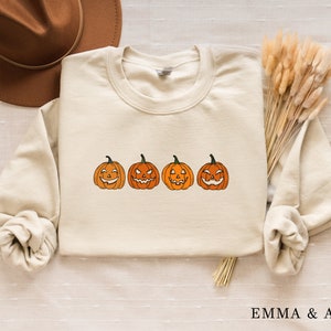 Pumpkin Sweatshirt, Pumpkin Sweater, Jack-o-Lantern Sweatshirt, Halloween Crewneck Sweatshirt, Halloween Sweater, Spooky Season, Fall Shirts Sand