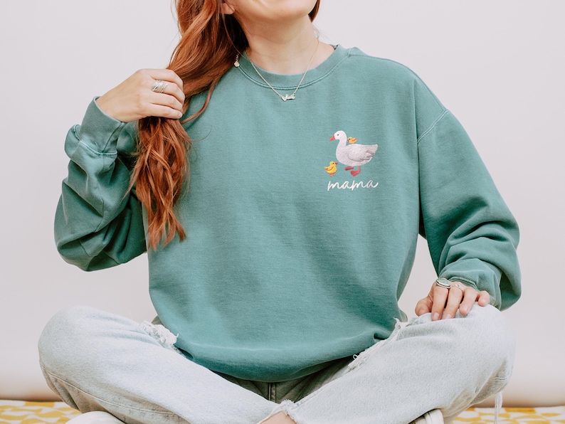 Embroidered Mama Shirt, Duck Mama Shirt, Mothers Day Gift, Mom Tshirt, Gift for Mom, Duck Lover Gift, Mama and Kids, Pregnancy Announcement image 3