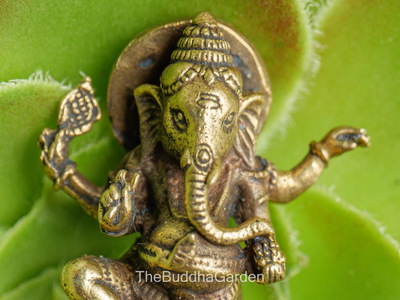 Dancing Ganesha Statue, 1.25 Inches Tall, Brass Dancing Ganesh Statue, Small Ganesha Figurine in Brass from Thailand image 2