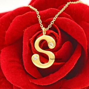 S name gold online locket