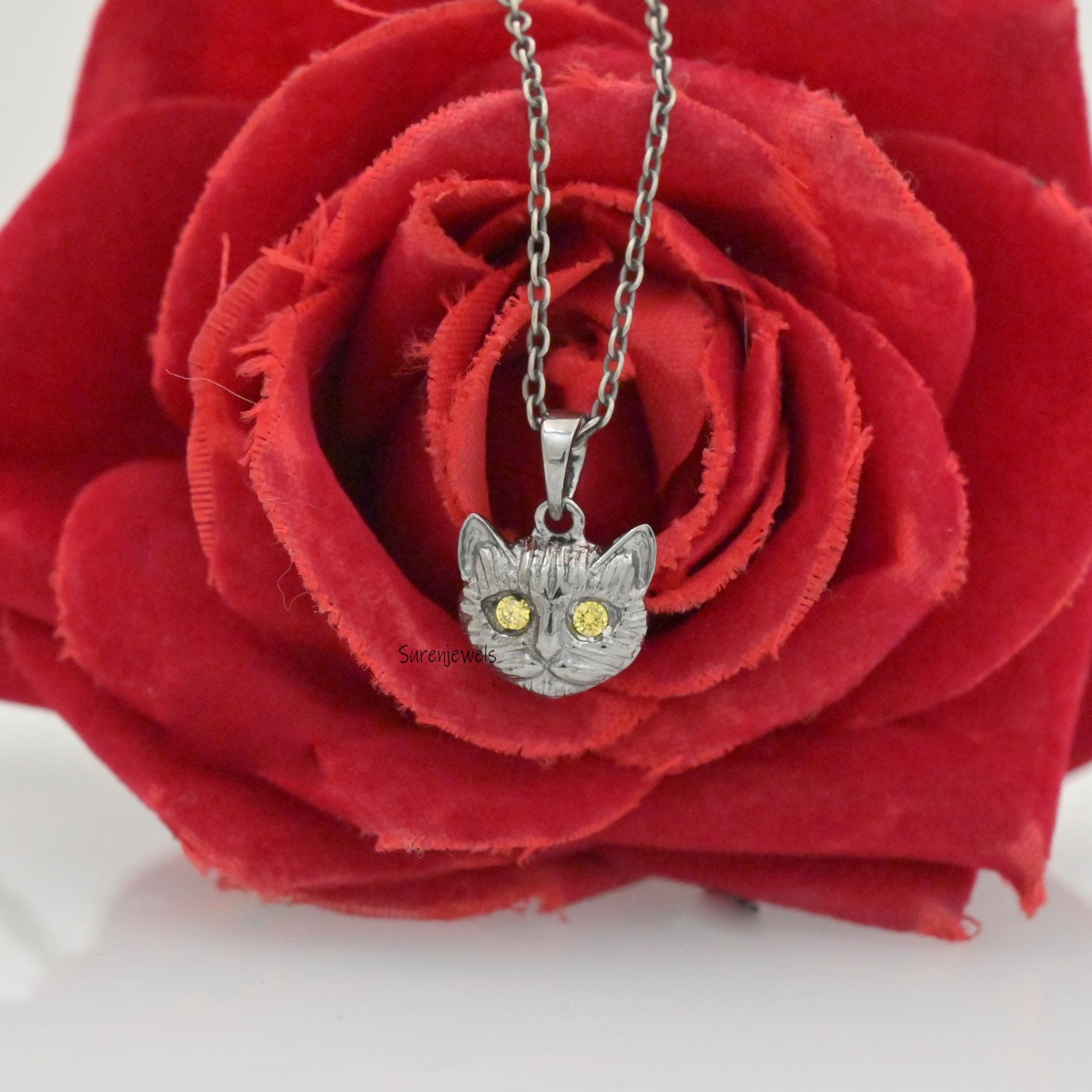 14K Gold Diamond Cat Pendant, Animal Jewelry - View 3 - Suren Jewels | SKU: SJP4624-SLRHYSP-15M