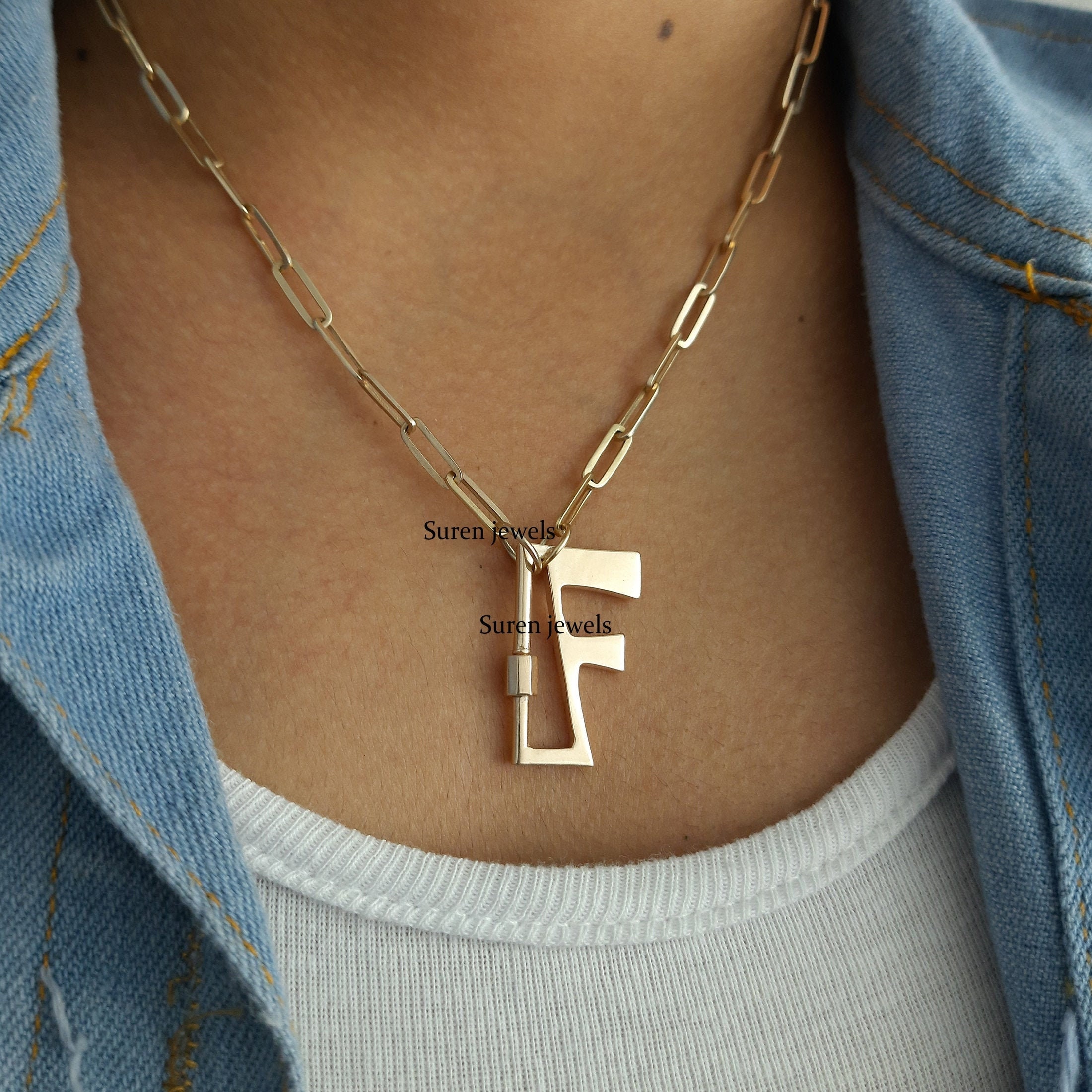 925 Silver Initial Lock Necklace: Personalized Letter Carabiner - View 7 - Suren Jewels | SKU: SJC88-SLYG-F-N47-18I-925