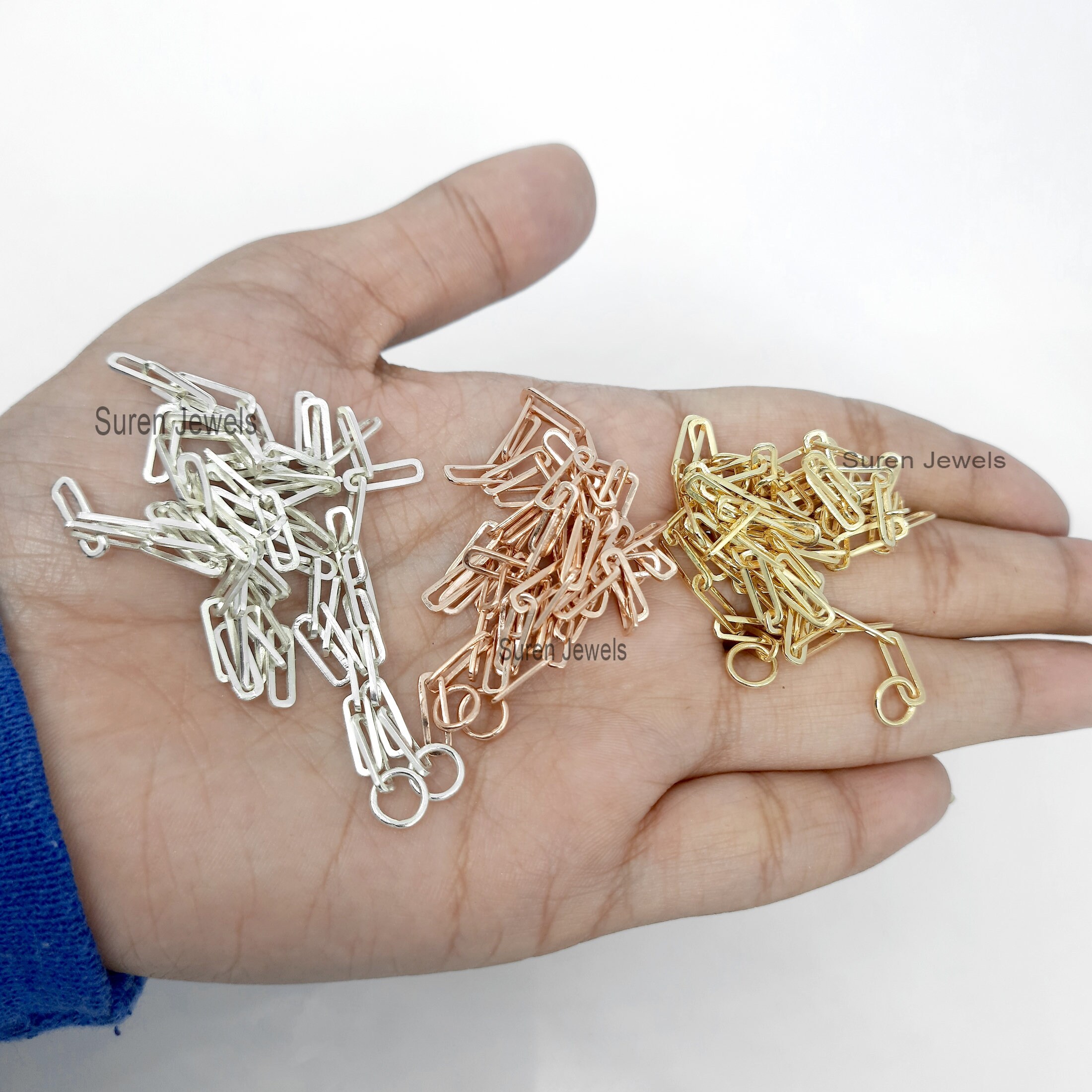 14k Gold Paperclip Chain Necklace: Rectangle Link Carabiner - View 4 - Suren Jewels | SKU: SJN47-14kyg/ G1-14KYG-10M-18I