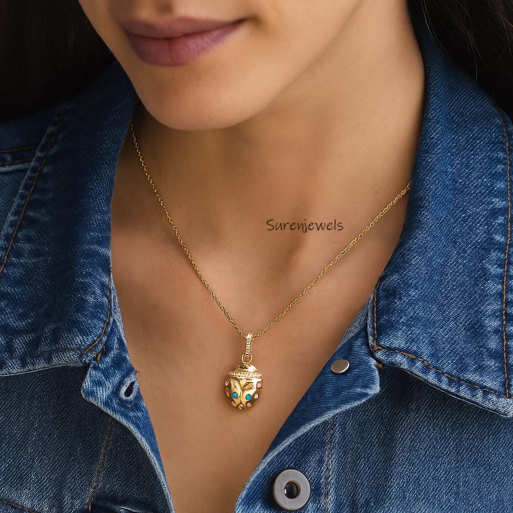 Dainty Gold Ladybug Necklace, Colorful Gemstone Ladybird Pendant, Lucky Charm Jewelry for Her, Minimalist Insect Necklace, Gi