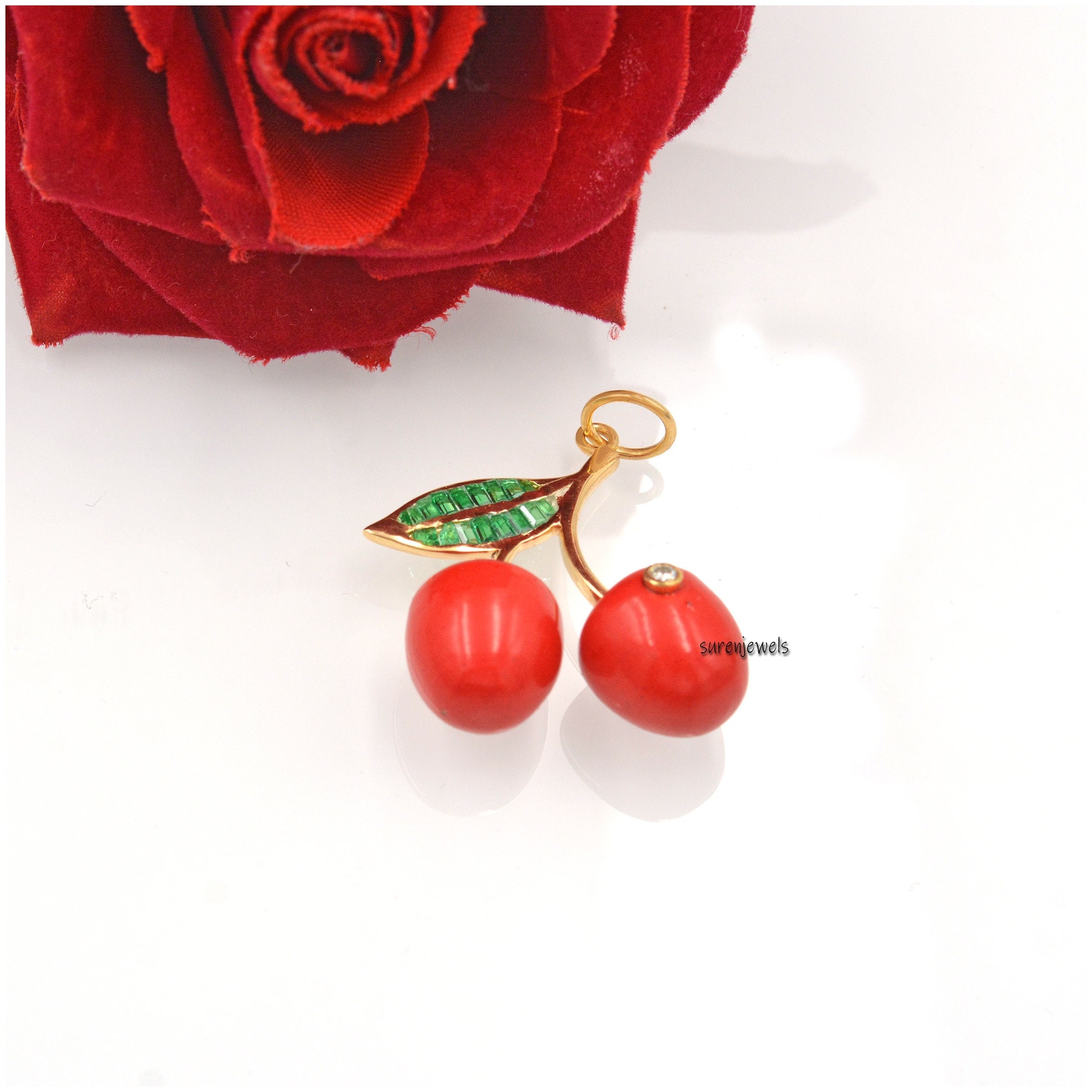 14K Gold Cherry Pendant: Coral Gemstone, Handmade Charm - View 5 - Suren Jewels | SKU: SJP1449-SLYGRCRCBTTCZMN