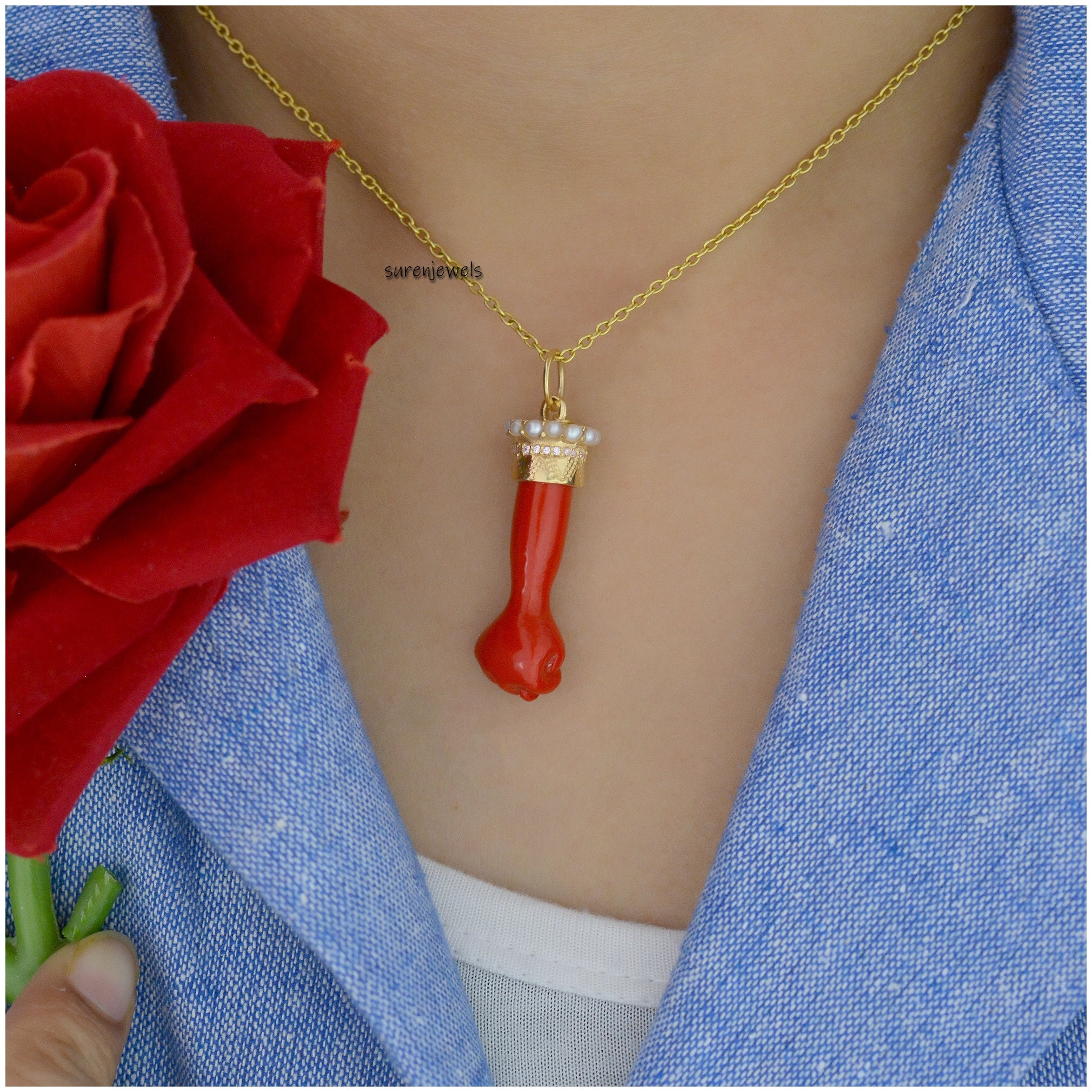 14k Gold hand Carved Gemstone Figa Hand Pendant jewelry - View 3 - Suren Jewels | SKU: SJP1104-SLYGLPZPLCZP-25M
