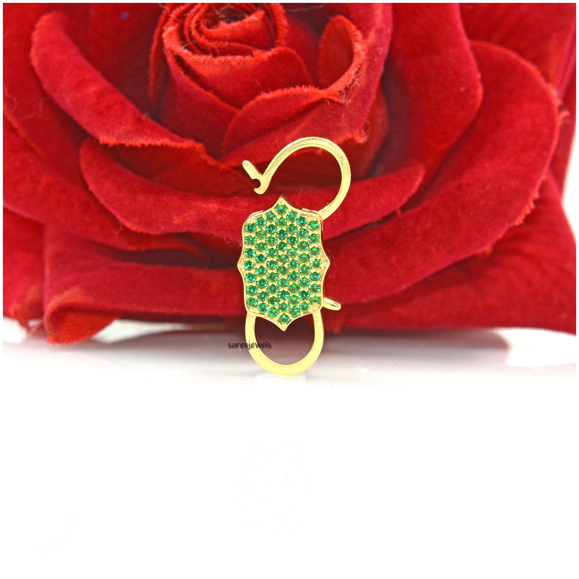 Handmade Pave Diamond Padlock: 925 Silver Yellow Gold Plated Connector - View 3 - Suren Jewels | SKU: SJP33-SLYGDI-N47-18I