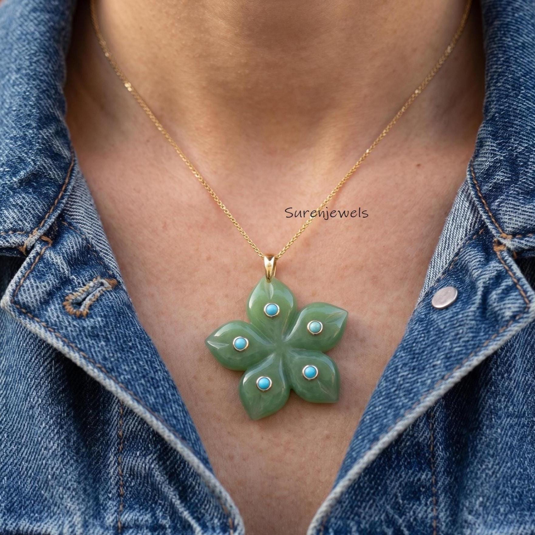 14K Gold Carved Gemstone Flower Pendant, Gold Gemstone Flower Pendant, Solid Gold Gemstone Flower Pendant, Vintage 14k Gold F