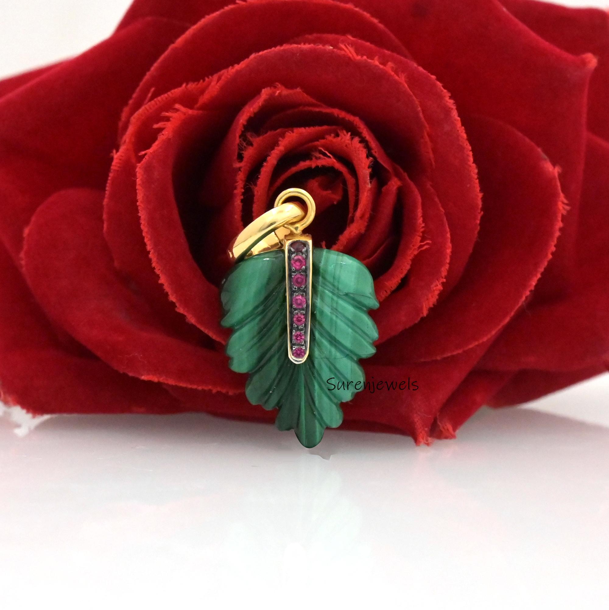 14k Gold Carved Gemstone Leaf Pendant, Turquoise Leaf - Suren Jewels | SKU: SJP3867-SLYGGORUCZ-34M