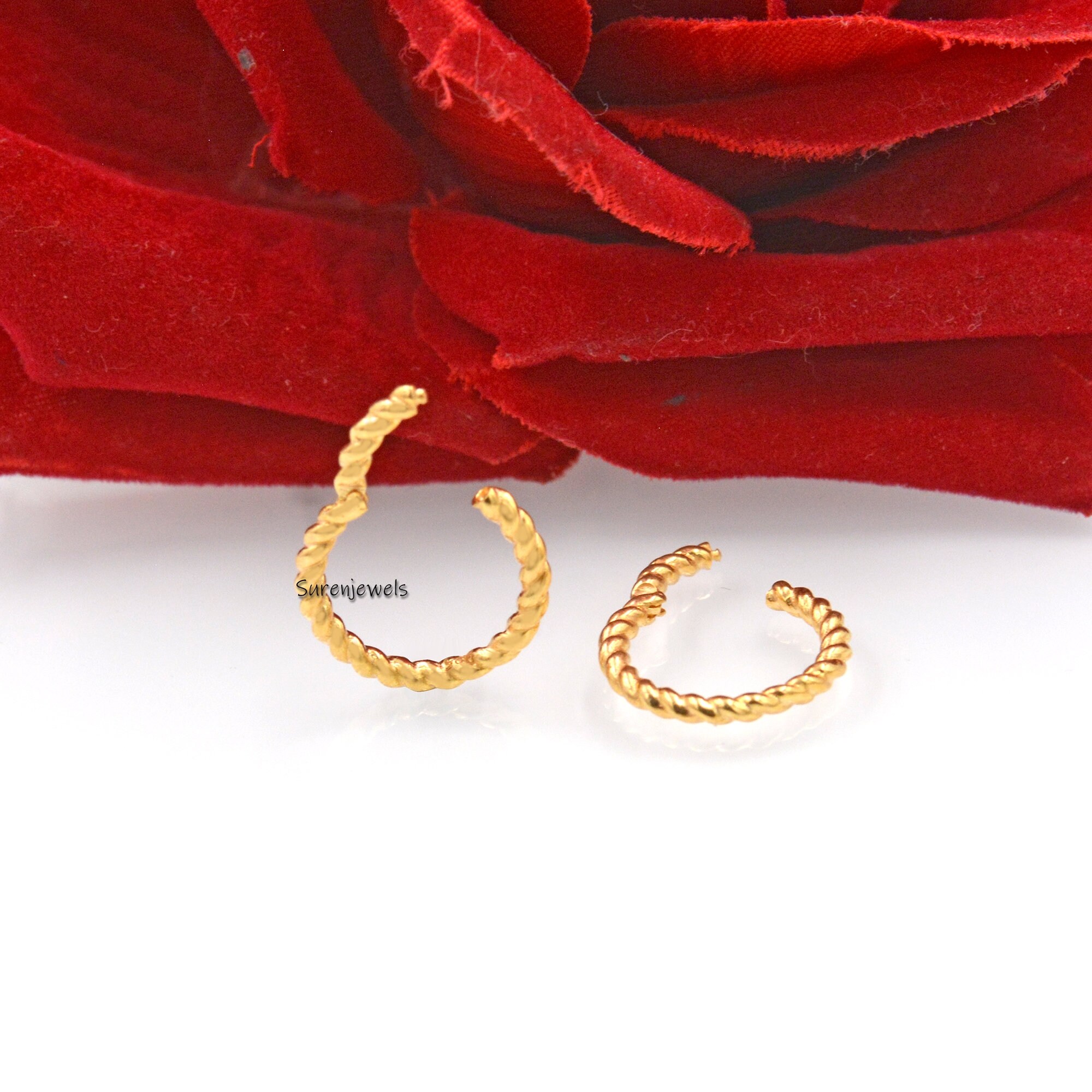 14K Gold Circle Charm Lock: Handmade Necklace Connector Clasp - View 3 - Suren Jewels | SKU: SJP1403-SLNS-15M