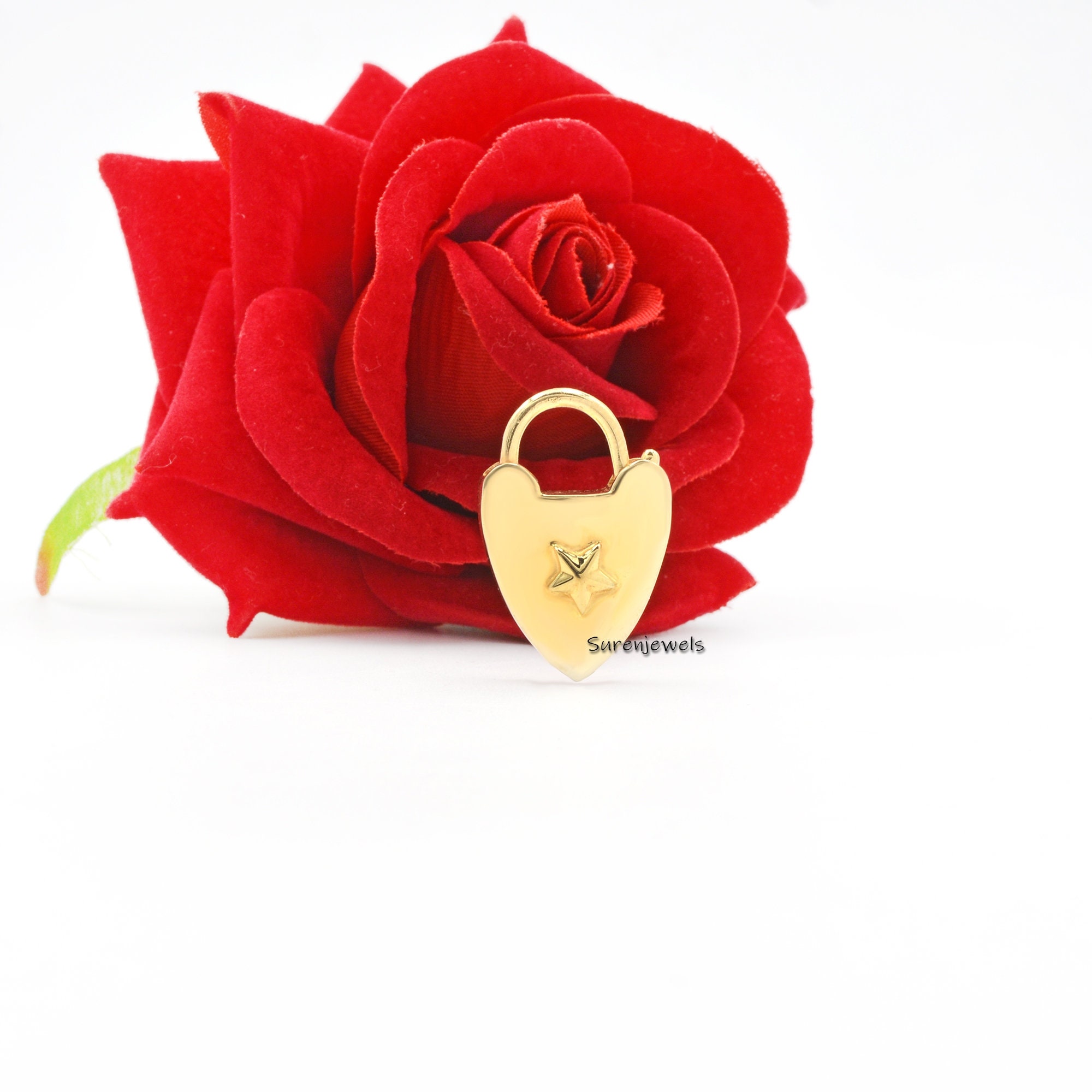 925 Sterling Silver Heart Padlock Pendant: Dainty Designer Jewelry - View 5 - Suren Jewels | SKU: SJP47-SLYG-N47-18I-925