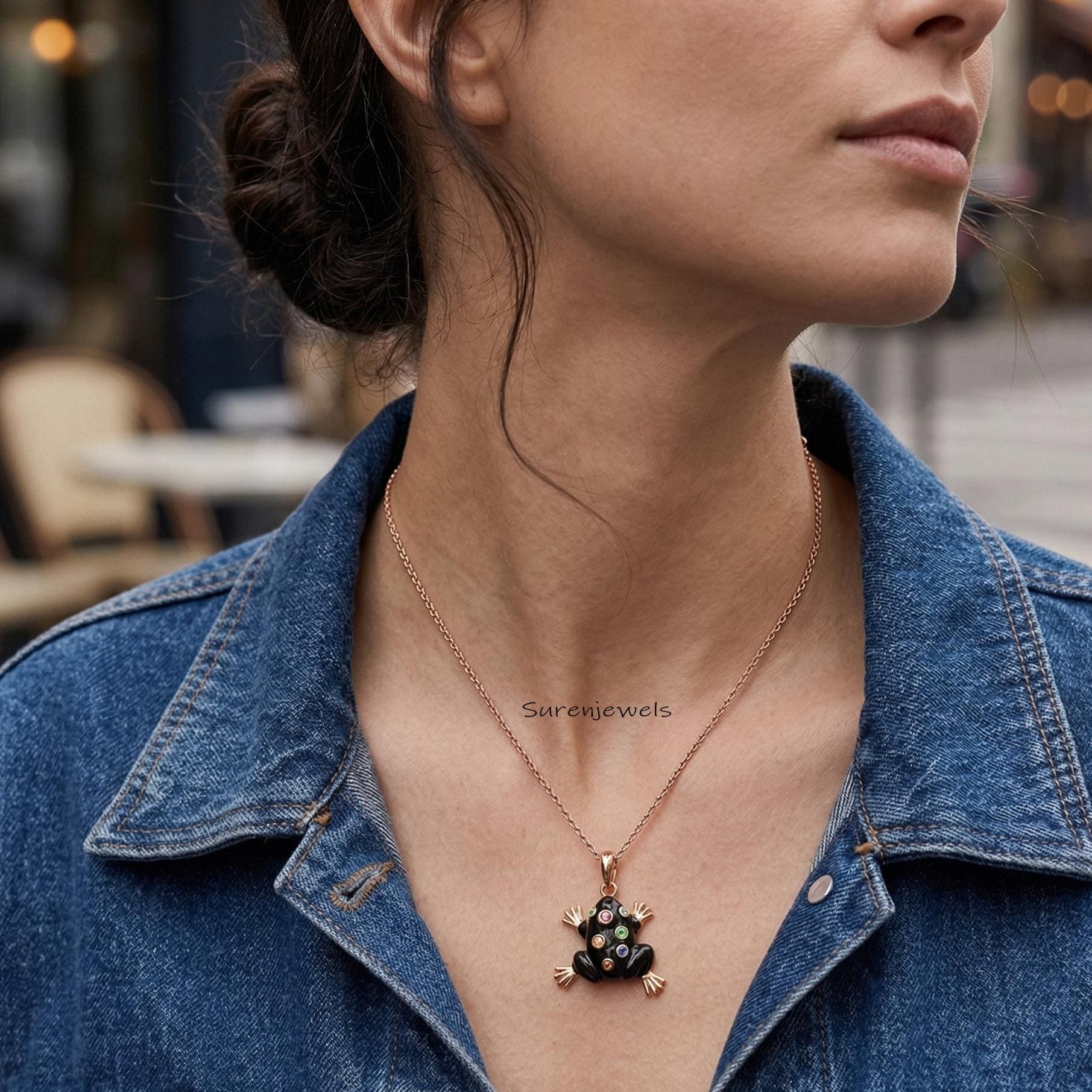 Hand Carved 14K Gold Gemstone Frog Pendant: Hand Carved Animal Jewelry - Suren Jewels | SKU: SJP