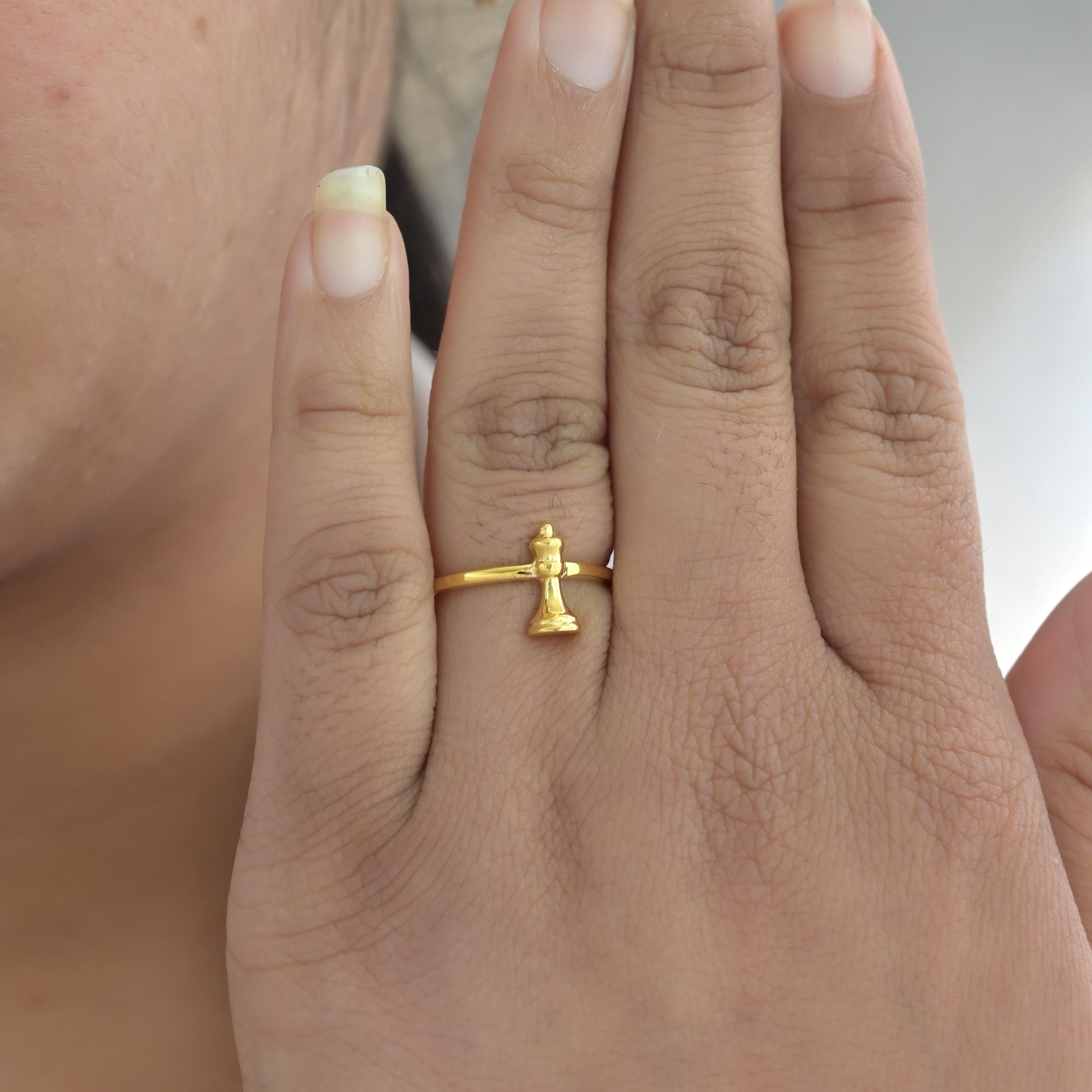 14k Gold Chess Queen Ring: Minimalist Jewelry - View 6 - Suren Jewels | SKU: SJR3236-SLYG-US-5