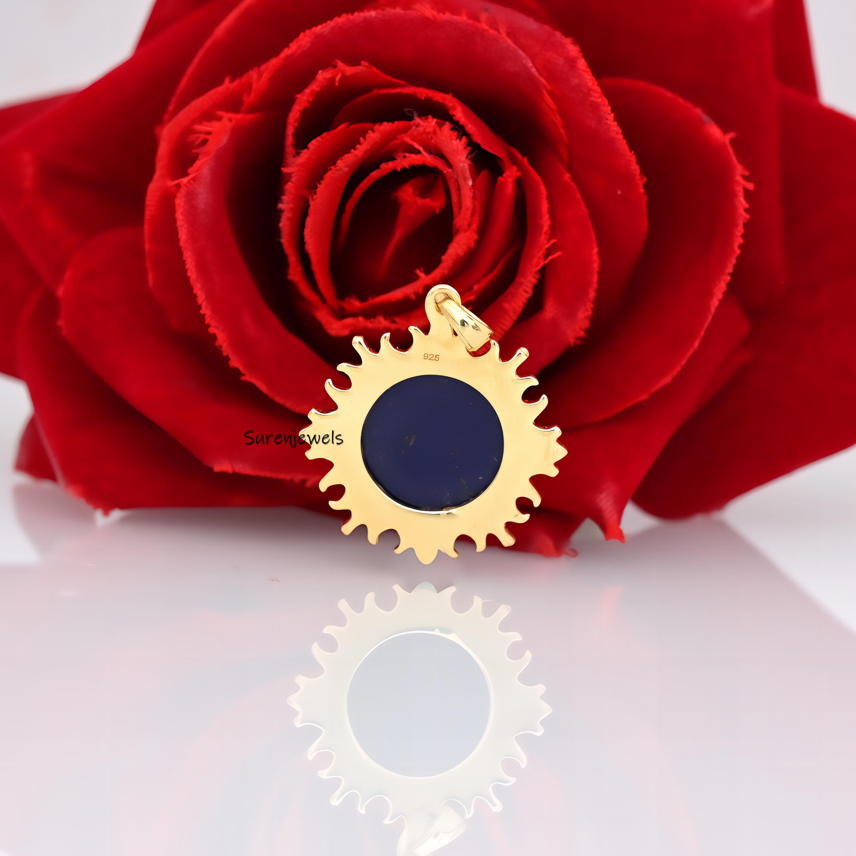 Handmade Lapis Lazuli Star Disc Pendant: Gemstone Designer Pendant - View 2 - Suren Jewels | SKU: SJP4190-SLYGLPZ-25M