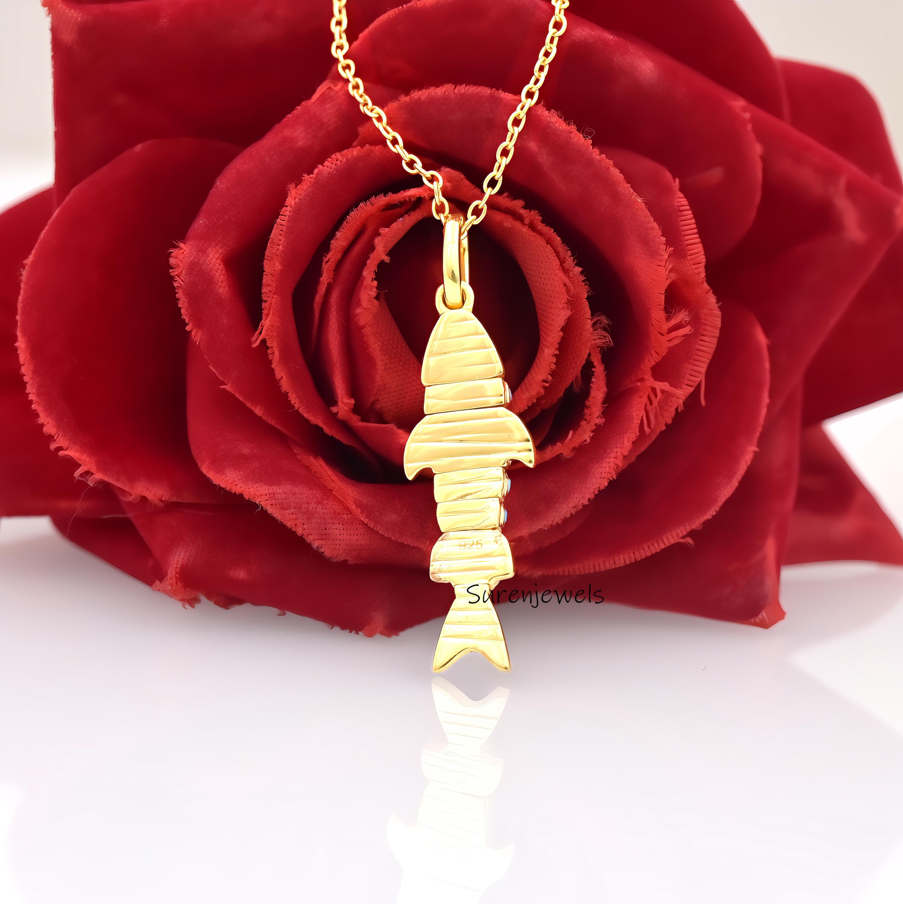14K Gold Moveable Fish Pendant: Multi Gemstone 3D Charm - View 4 - Suren Jewels | SKU: SJP3342