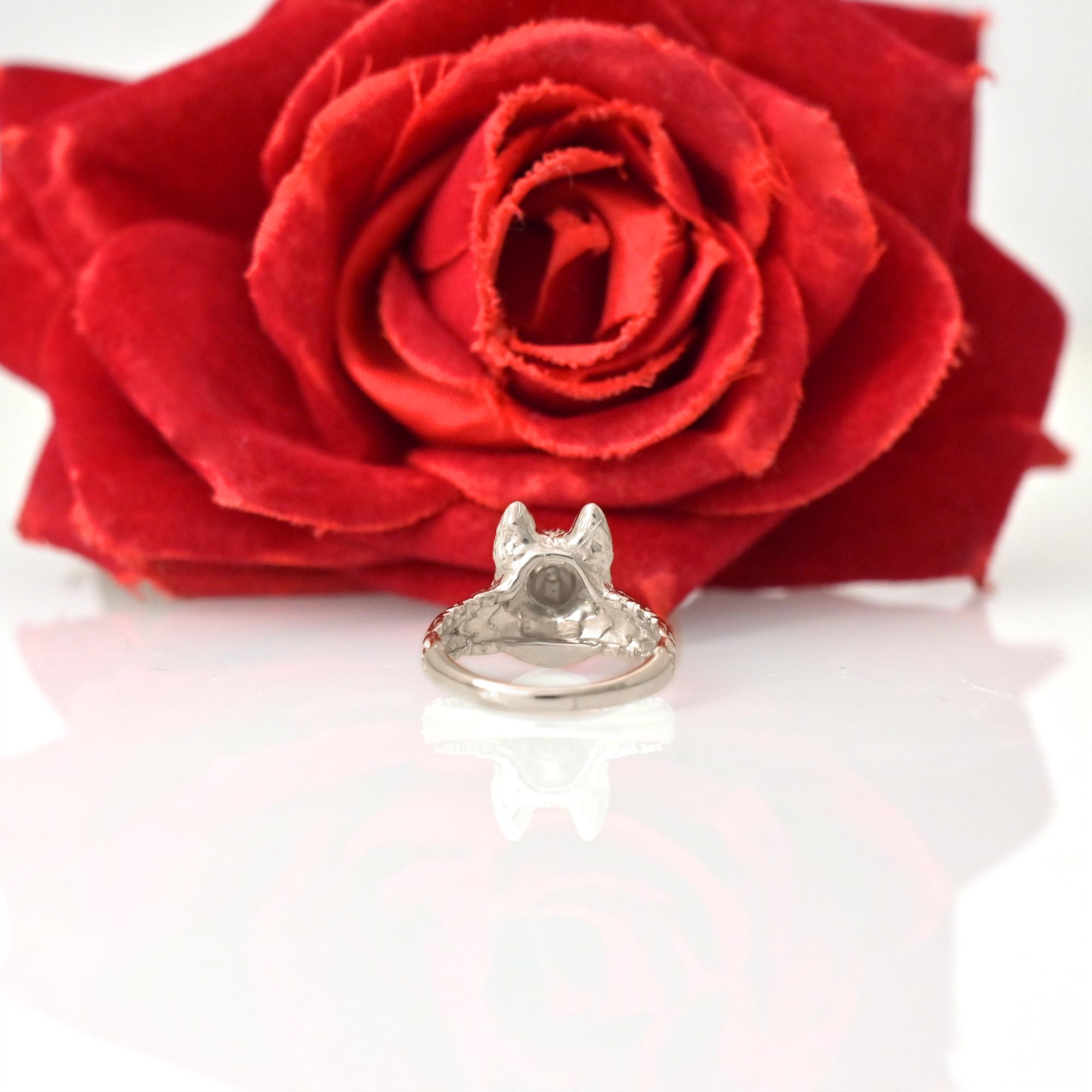 14k Gold German Shepherd Ring, Dainty Dog Jewelry - View 3 - Suren Jewels | SKU: SJR3201-SLWG-US-6