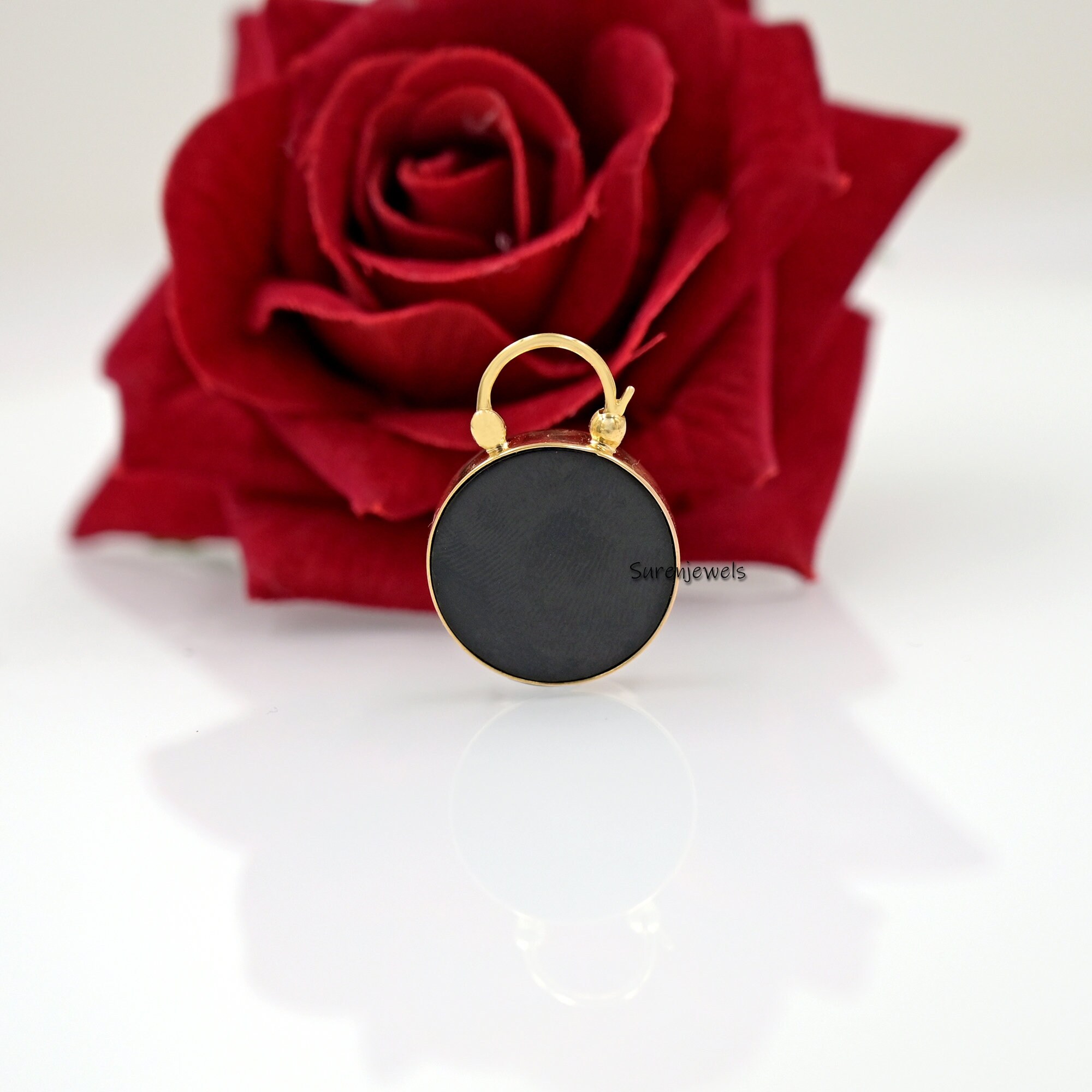 Gemstone Padlock Pendant, Handmade Designer Padlock - View 7 - Suren Jewels | SKU: SJP1624-SLYGAZ-35M