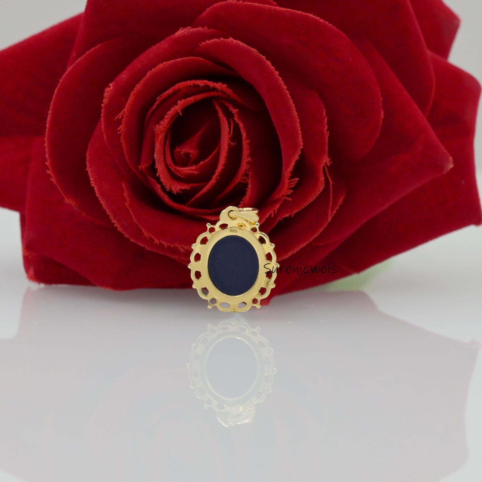 14k Gold Moonstone Oval Pendant - Gemstone Filigree Design - View 5 - Suren Jewels | SKU: SJP3417-SLYGMS-25M