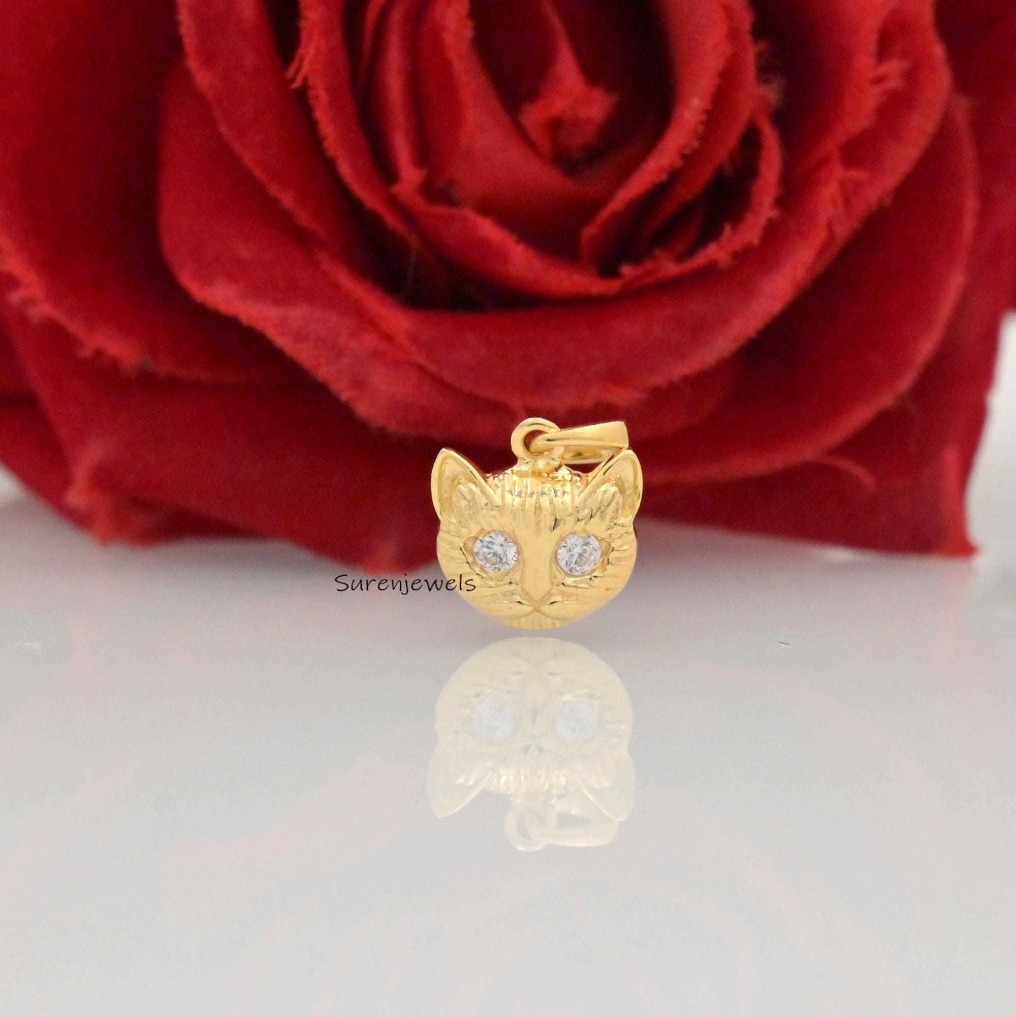 14K Gold Diamond Cat Pendant, Animal Jewelry - Suren Jewels | SKU: SJP4624-SLRHYSP-15M