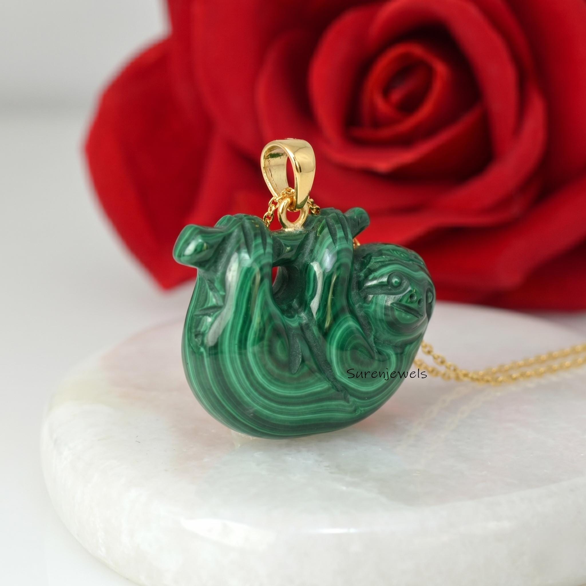 14K Gold Gemstone Sloth Pendant, Handcarved Gold Sloth Pendant, Malachite Sloth Charm, Sloth Animal Jewelry, Carving Gold Slo