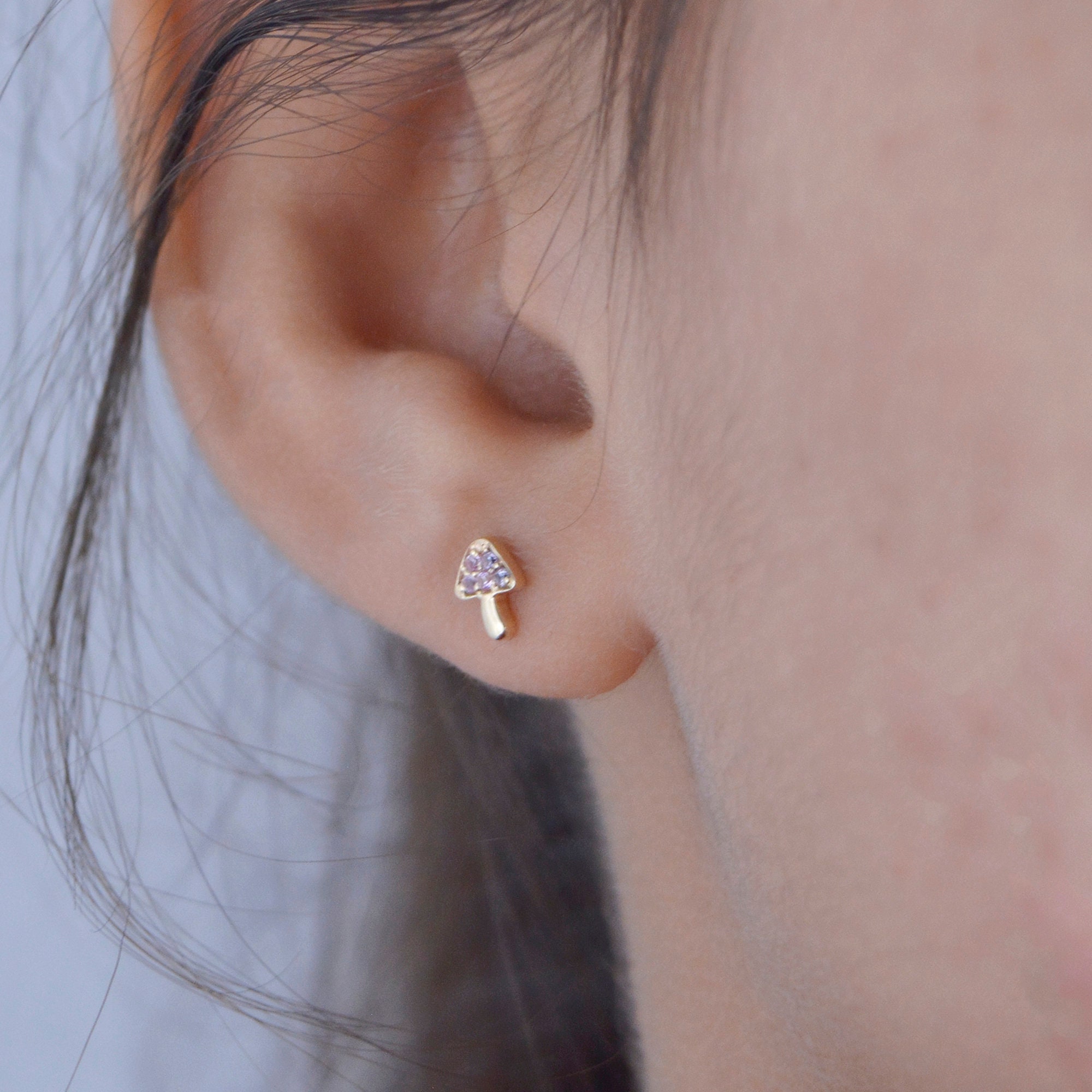 14k Gold Mushroom Stud Earrings: Handmade Designer Jewelry - View 3 - Suren Jewels | SKU: SJE924-14KYGDSIG