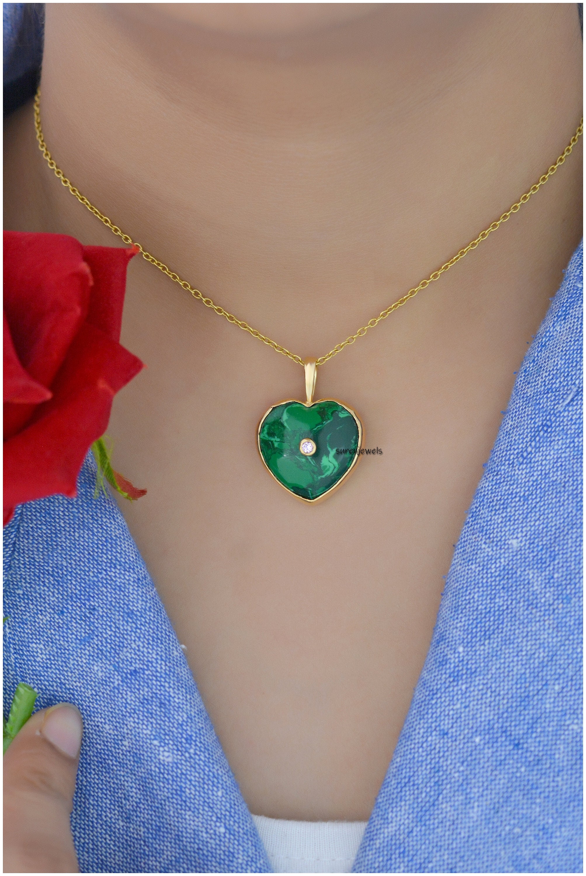 14k Gold Malachite Heart Pendant: Natural Gemstone Charm - View 3 - Suren Jewels | SKU: SJP1368-9KYGLPZWT-20M