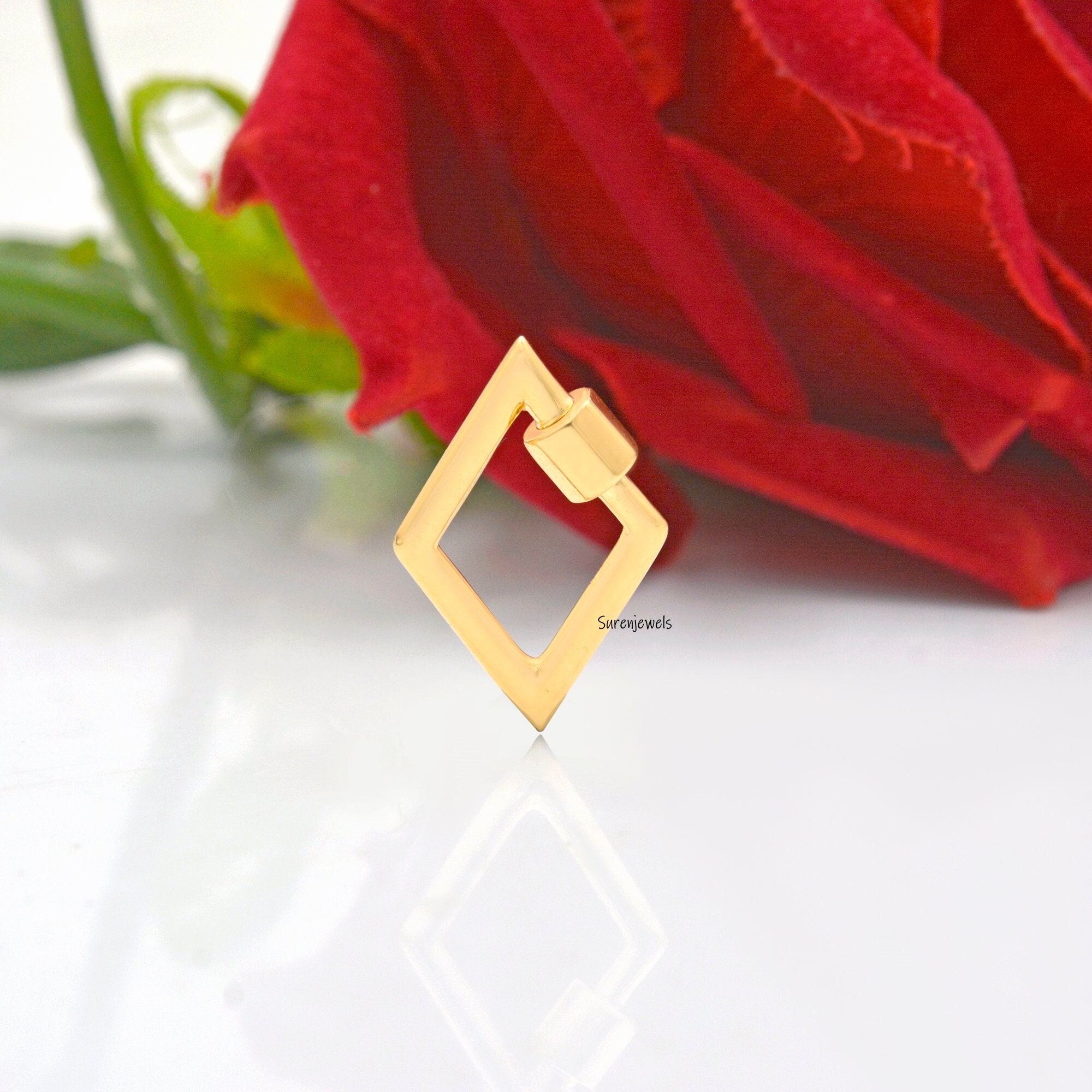 14k Gold Parallelogram Carabiner Lock: Designer Jewelry (24*16 MM) - View 3 - Suren Jewels | SKU: SJC102-14KYG