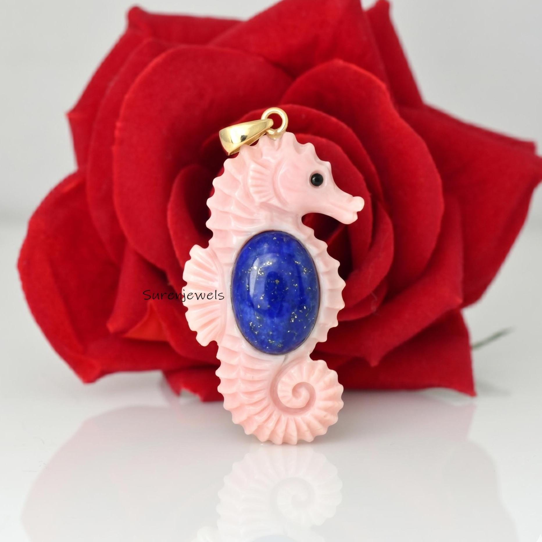 14k Gold Carved Gemstone Seahorse Pendant, Sealife Seahorse Pendant, Handmade Designer Seahorse Pendant, Carving Seahorse Jew