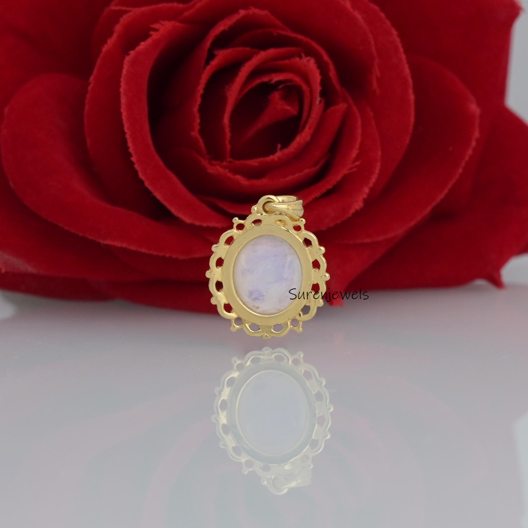 14k Gold Moonstone Oval Pendant - Gemstone Filigree Design - View 3 - Suren Jewels | SKU: SJP3417-SLYGMS-25M
