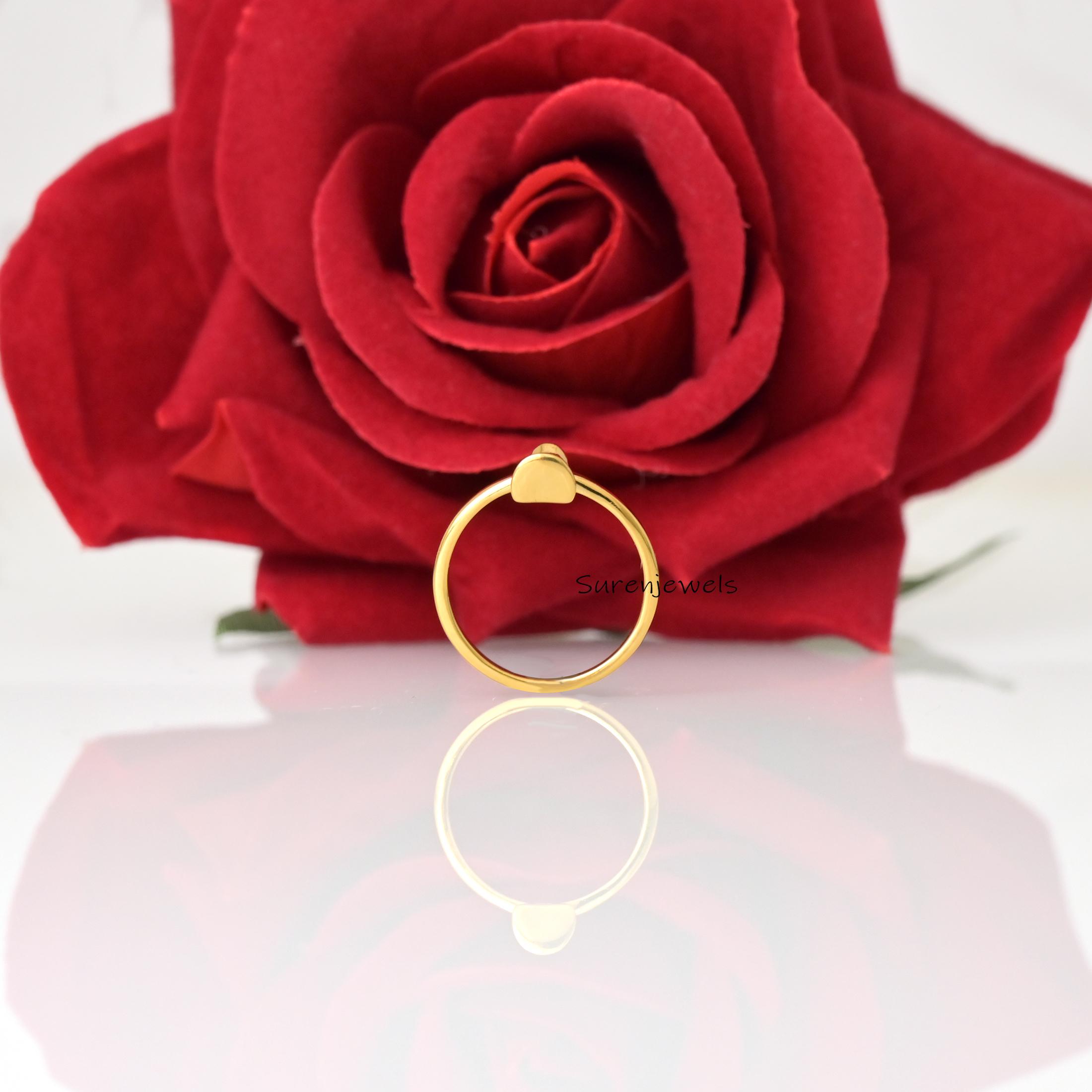 14k Gold Chess Queen Ring: Minimalist Jewelry - View 4 - Suren Jewels | SKU: SJR3236-SLYG-US-5
