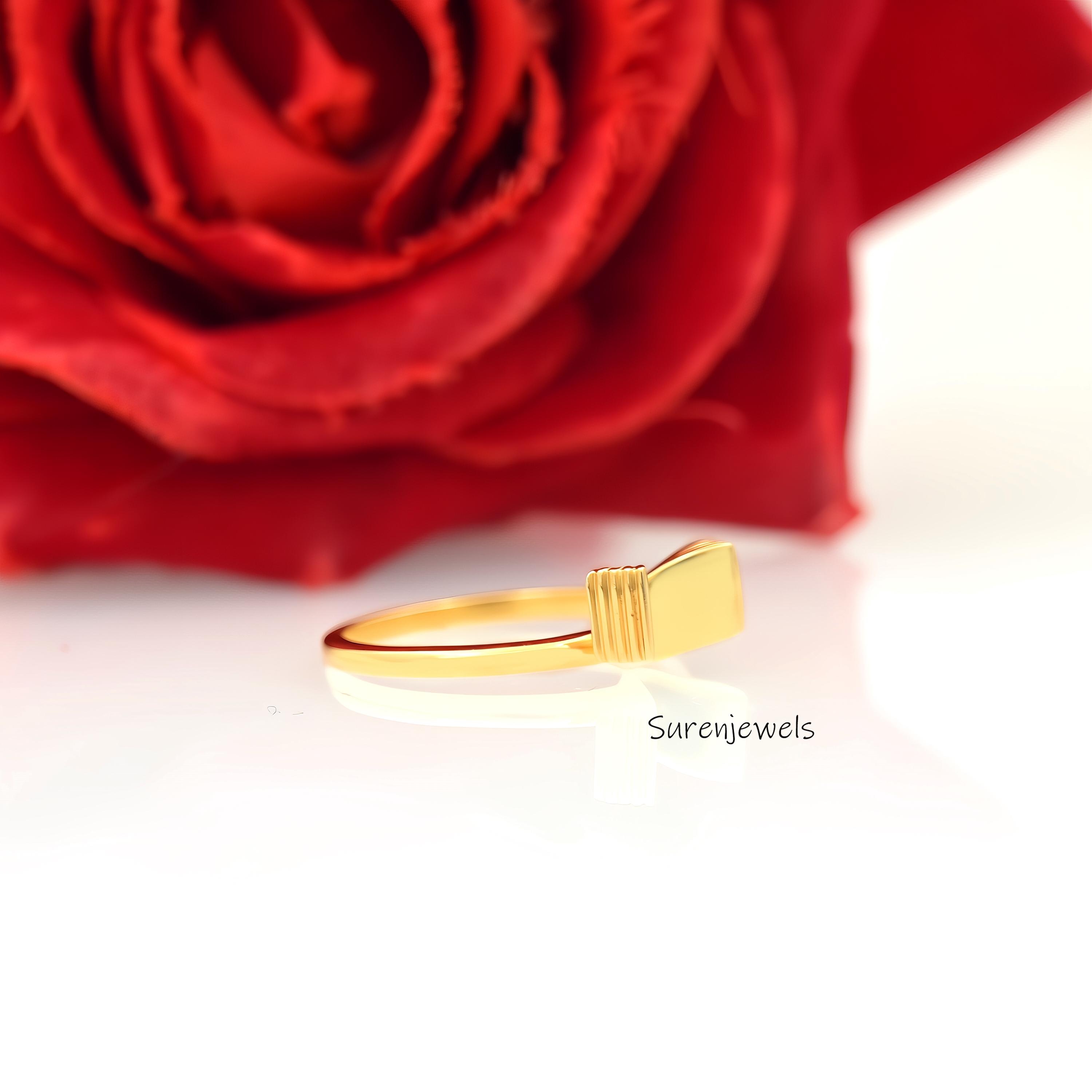 14k Yellow Gold Book Ring: Minimalist Book Lover Jewelry - View 5 - Suren Jewels | SKU: SJR2900-SLNS-US-8