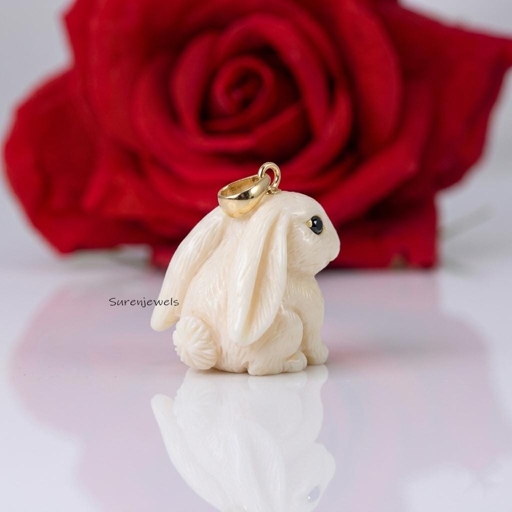 14K Gold Gemstone Bunny Pendant, Handcarved Gold Rabbit Pendant, Rose Quartz Bunny Charm, Rabbit Animal Jewelry, Carving Gold