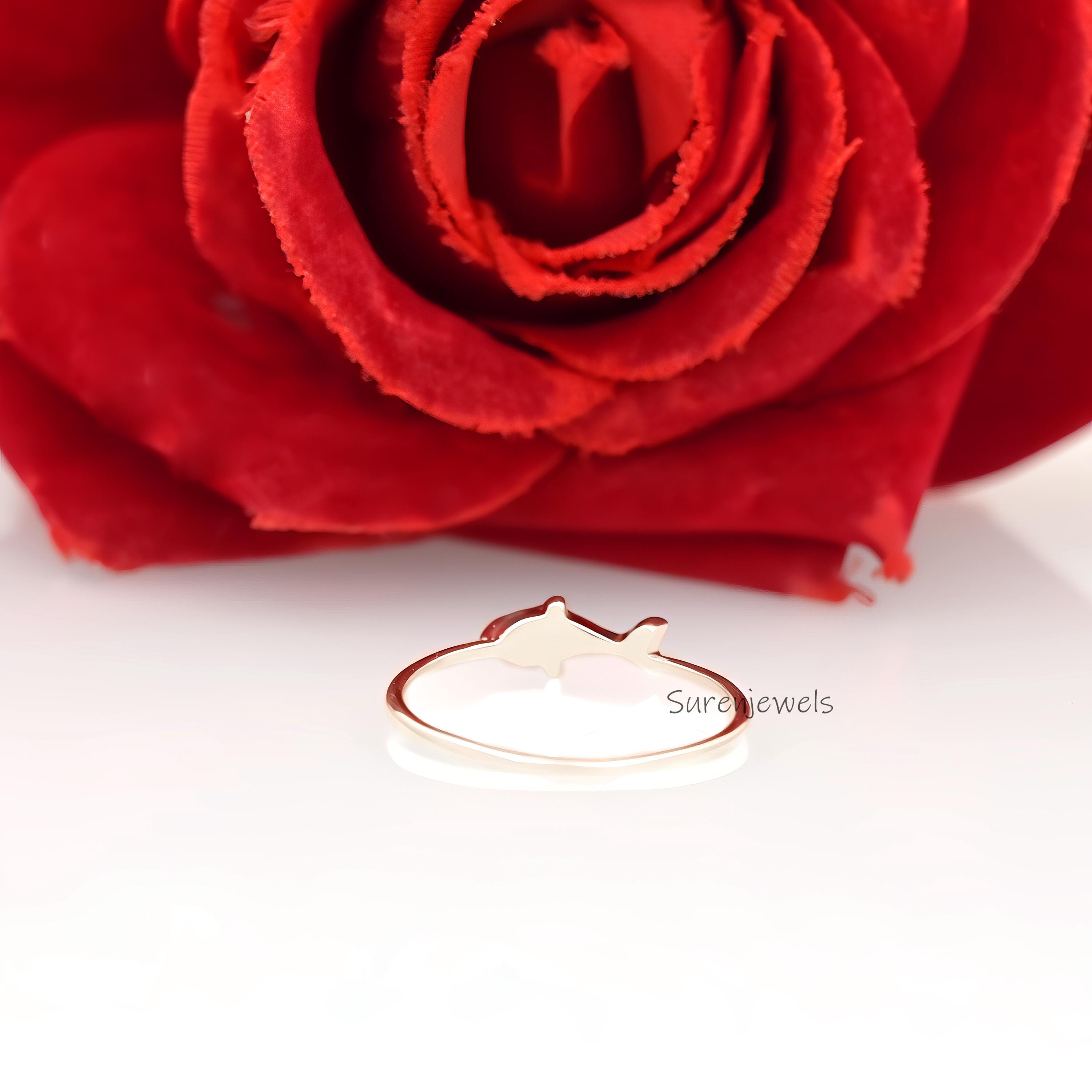 14K Gold Fish Ring: Carved Ichthys Ring for Women - View 6 - Suren Jewels | SKU: SJR2784-SLYG-US-8