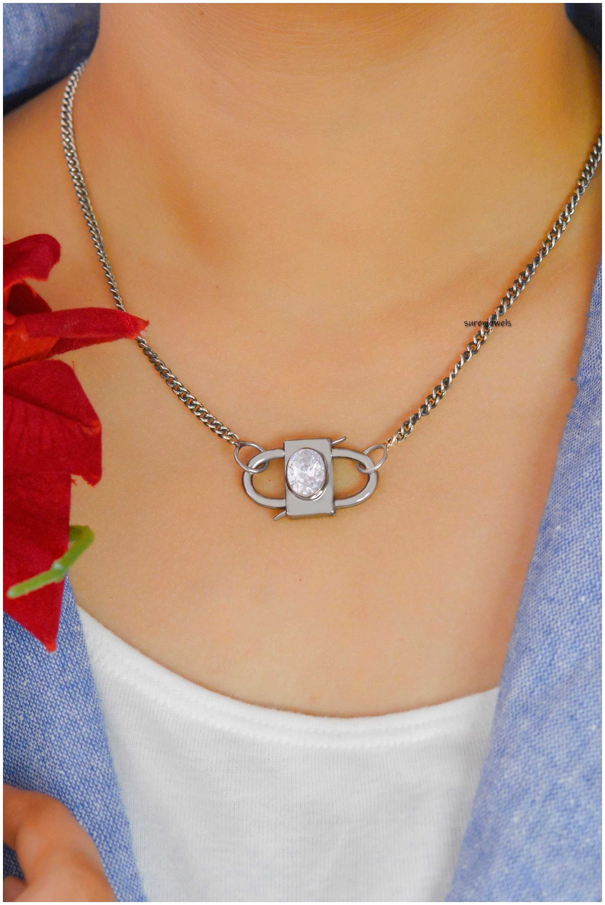 925 Silver Padlock Pendant: White Topaz Gemstone Jewelry - View 3 - Suren Jewels | SKU: SJP32-SLRHWT-N234-18I