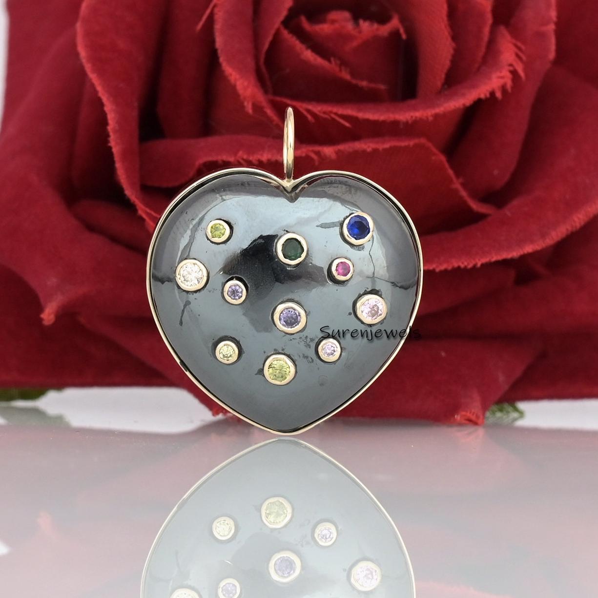 Hand Carved MOP Heart Pendant: Multi Gemstone Inlay (25 MM) - View 5 - Suren Jewels | SKU: SJP1405-SLYGCRMN