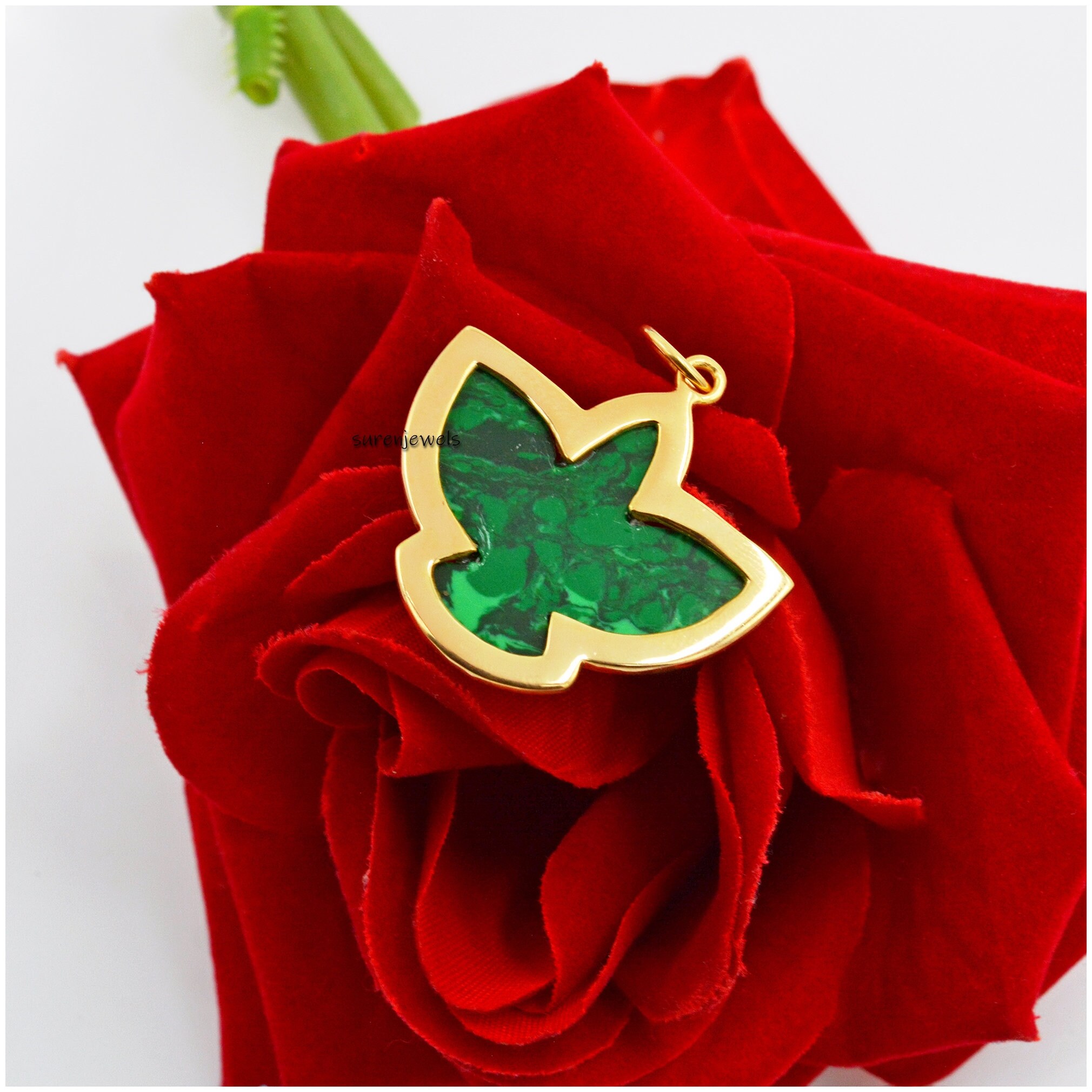 Carved Gemstone Bird Pendant: Designer Flying Swallow Charm - View 7 - Suren Jewels | SKU: SJP1314-SLYGMKMN