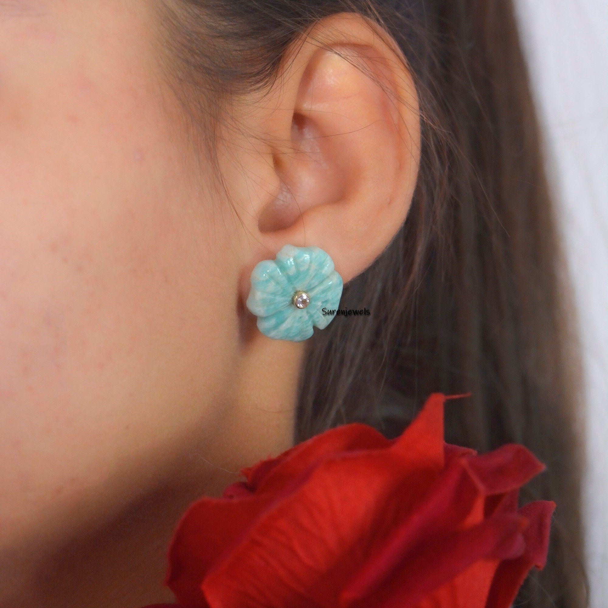 Carved Lapis Lazuli Flower Stud Earrings: Vintage Gemstone Dangle - View 7 - Suren Jewels | SKU: SJE963-14KYGAZWT-20M